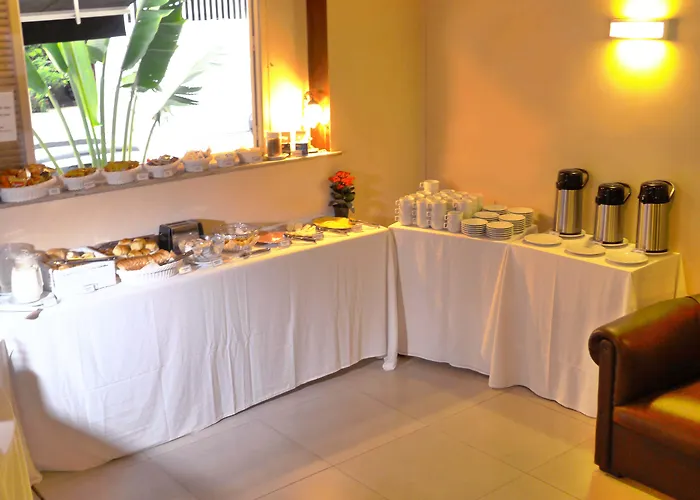 Copacabana Blue Hotel